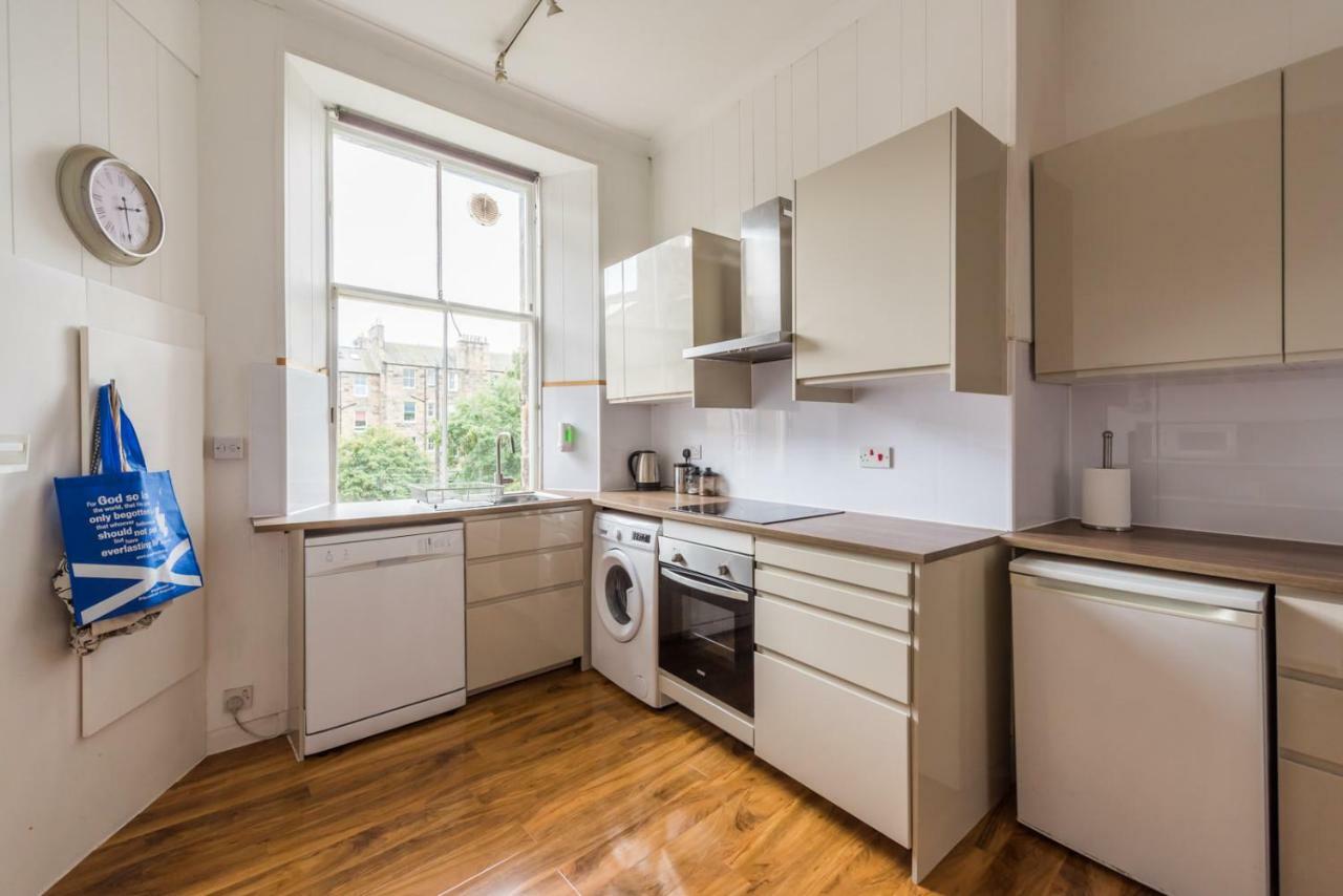 3 Bed Overlooking Meadows Park Edinburgh Exterior photo